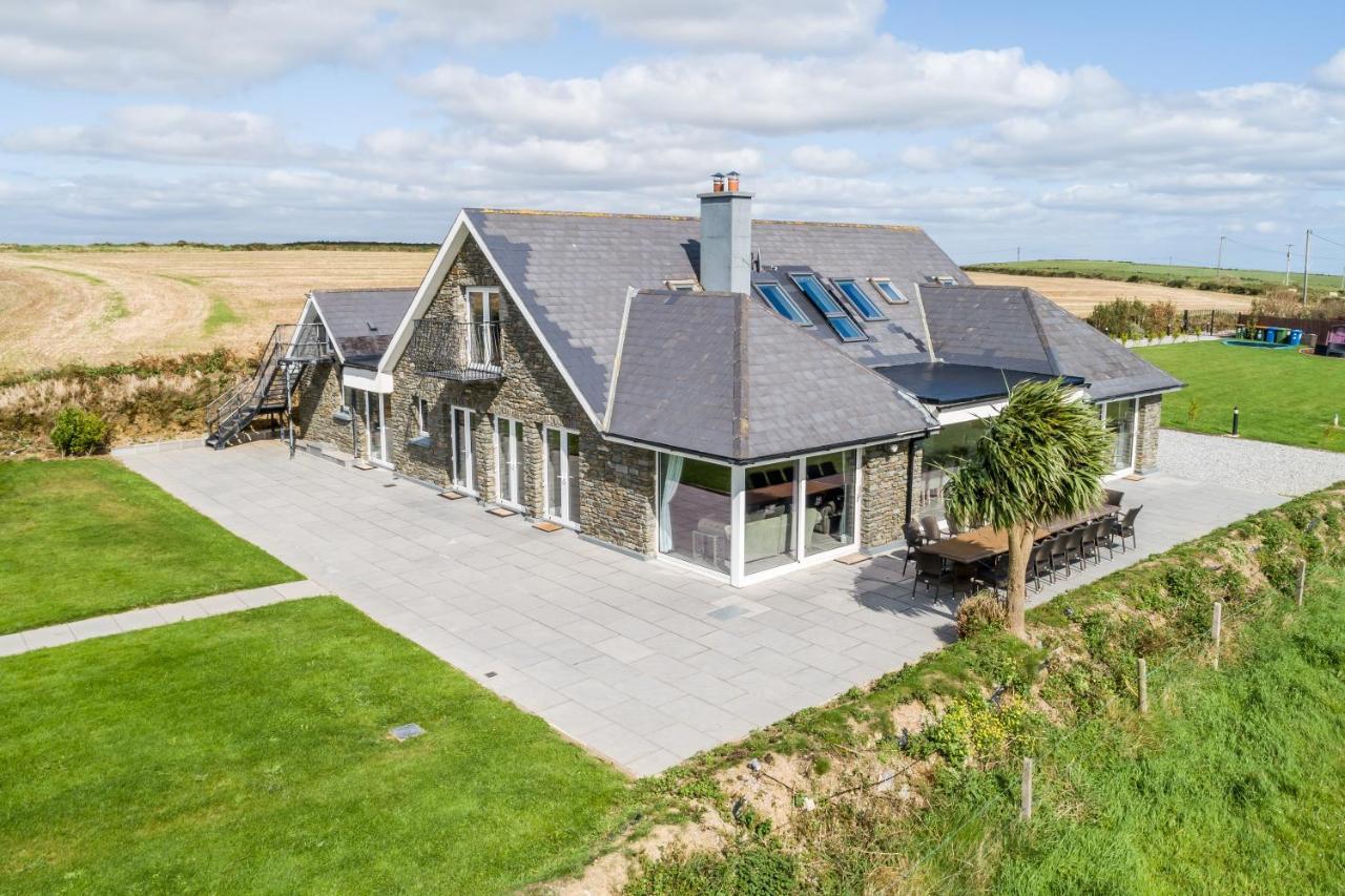 Ocean View,Kinsale, Hosted By Exquisite Holiday Homes, Sleeps 22 Εξωτερικό φωτογραφία