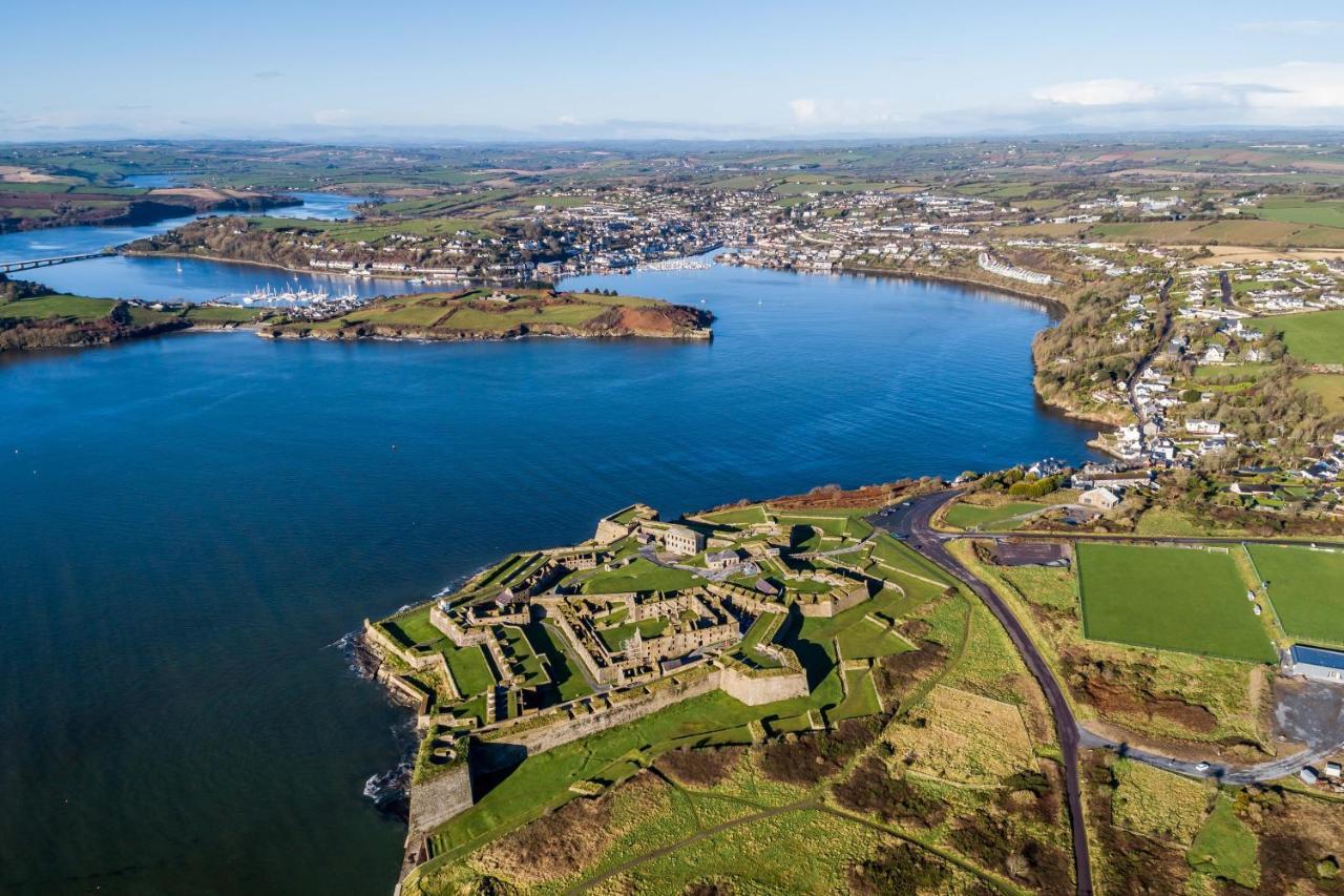 Ocean View,Kinsale, Hosted By Exquisite Holiday Homes, Sleeps 22 Εξωτερικό φωτογραφία