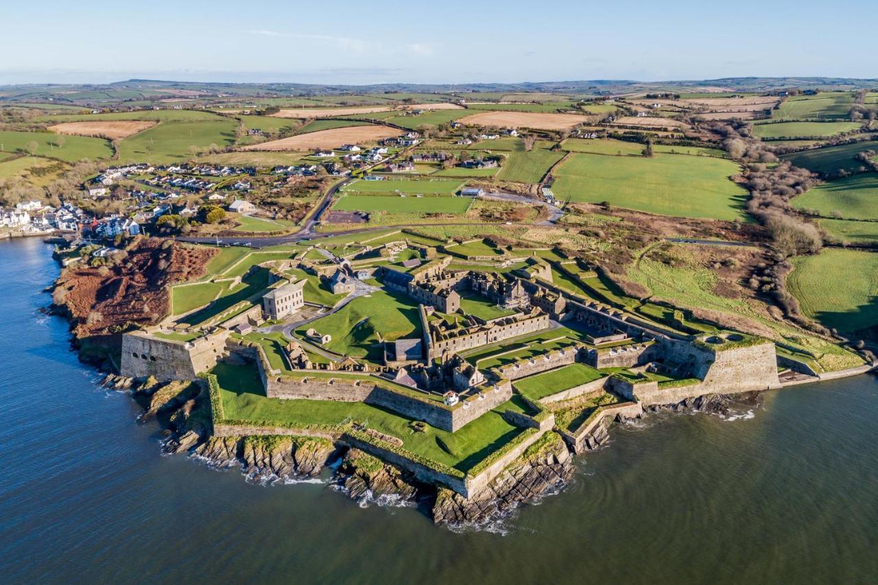 Ocean View,Kinsale, Hosted By Exquisite Holiday Homes, Sleeps 22 Εξωτερικό φωτογραφία
